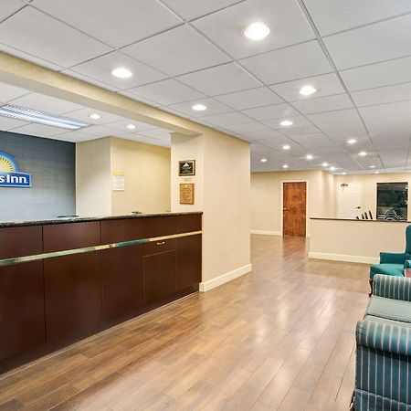 Days Inn - Chapel Hill Exteriör bild