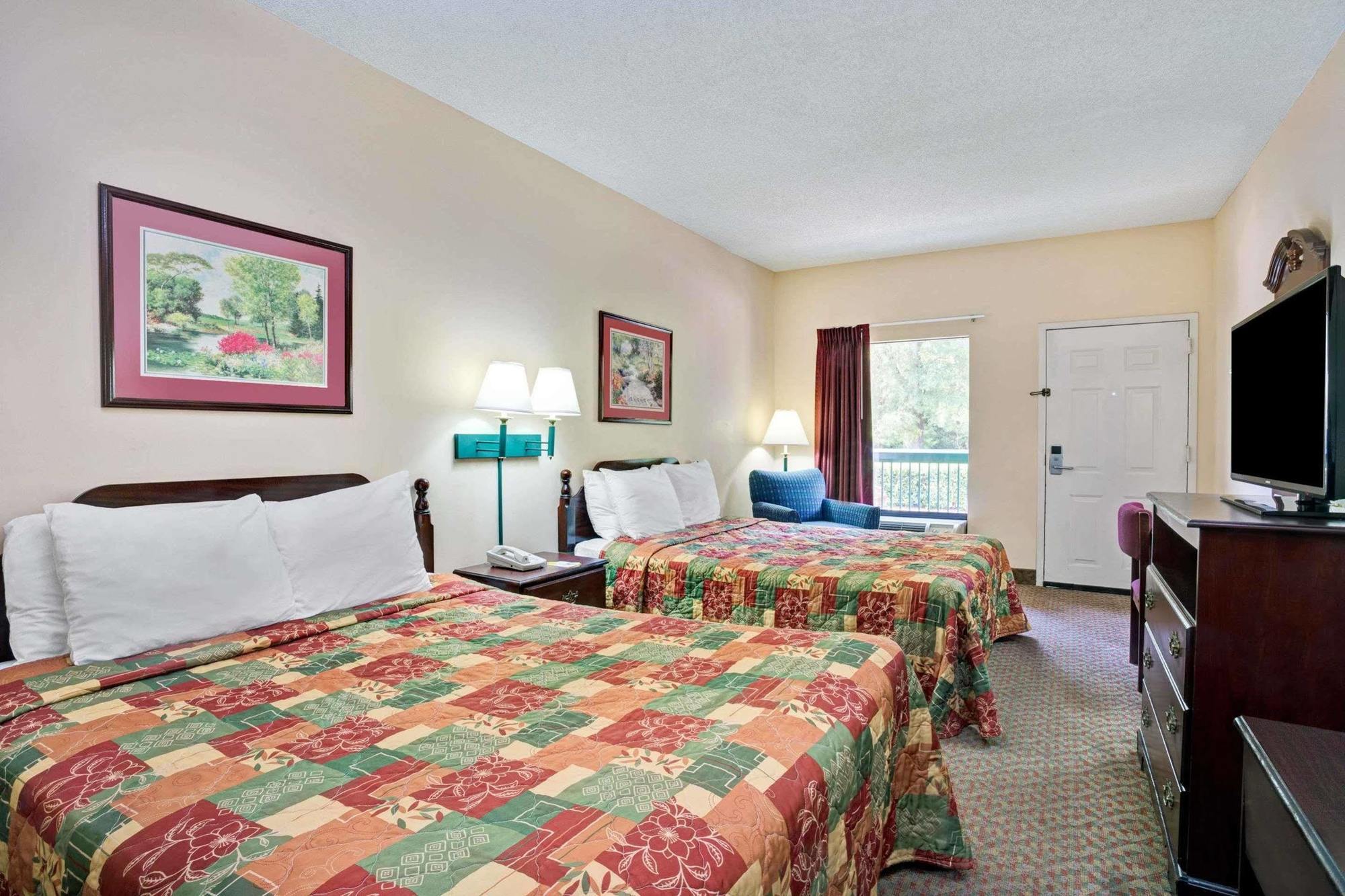 Days Inn - Chapel Hill Exteriör bild