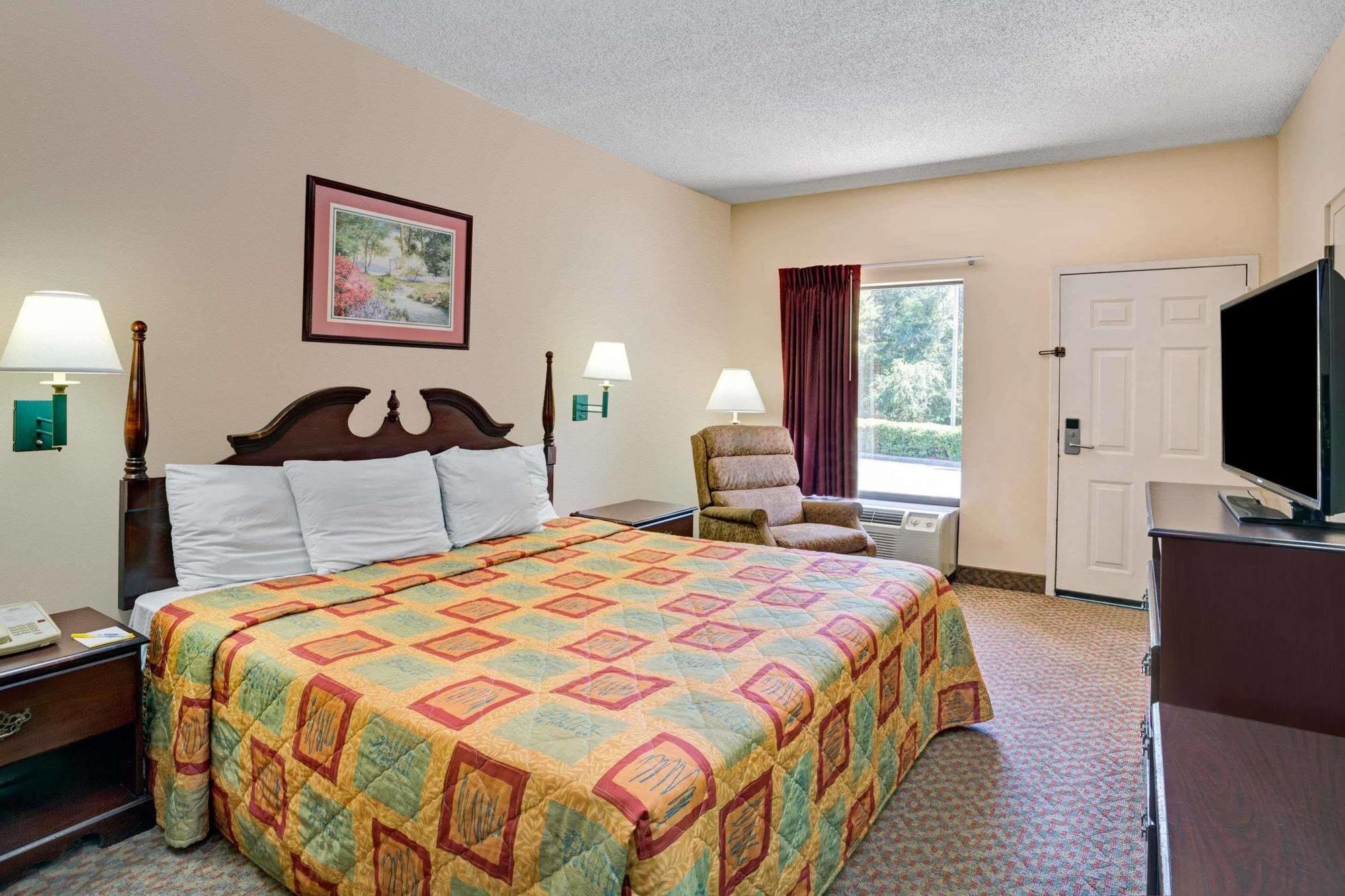 Days Inn - Chapel Hill Exteriör bild